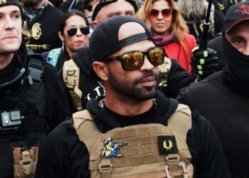El cubanoamericano Enrique Tarrío, líder de Proud Boys. Foto: EFE/Gamal Diab.
