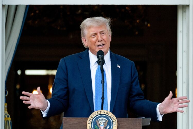 Trump_habla con Xi Jinping
