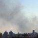 Se levanta humo tras un ataque aéreo de Israel en el centro de Teherán, Irán, el 17 de junio de 2025. Foto: Abedin Taherkenareh / EFE / EPA.