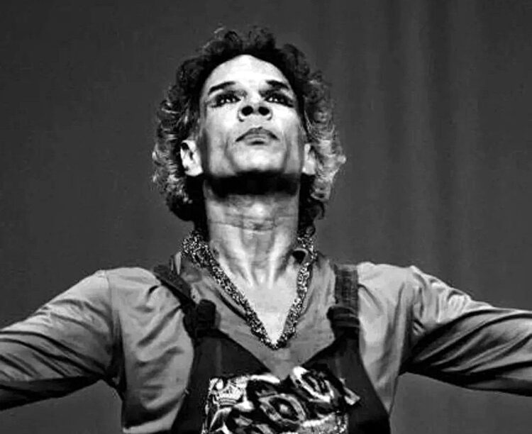 Bailarín Rubén Rodríguez. Foto: cubaescena.cult.cu