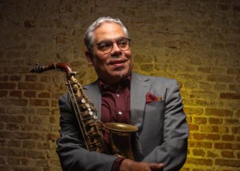El saxofonista y compositor cubano César López. Foto: Tomada de su perfil en Instagram.