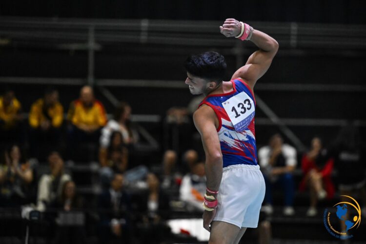 Con su bronce en la lid panamericana, Diorges Escobar se ratificó como la principal figura de la gimnasia artística de Cuba. Foto: Unión Panamericana de Gimnasia / Facebook.