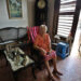 Fotografía del 27 de mayo de 2025 de Teresa García durante una entrevista con EFE, en Pinar del Río (Cuba). Foto: EFE/ Ernesto Mastrascusa
