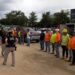 Integrantes de la policía federal durante el arresto de más de 100 inmigrantes indocumentados en un sitio de construcción en Tallahassee, Florida (EE.UU.). Foto: EFE/HSI Tampa.