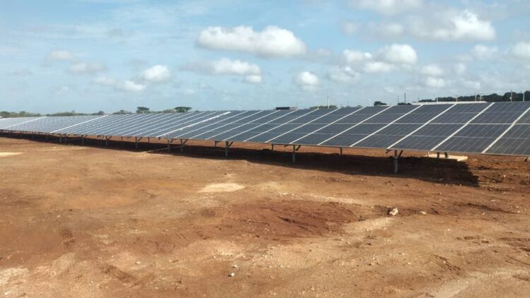 Segundo parque solar en Ciego de Ávila. Foto: Facebook/Emisora Surco.