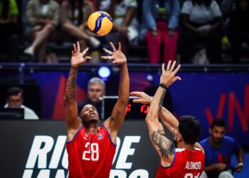 Cuba debutó con derrota en cuatro sets ante Eslovenia en la Liga de Naciones de Voleibol 2025. Foto: Tomada del perfil de Facebook de JIT Deporte Cubano.