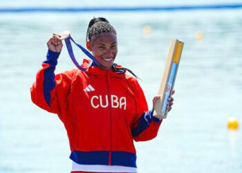 Yarisleidis Cirilo se corona  campeona mundial juvenil y sub-23 en la modalidad C-1 a 200 metros en Montemor-o-Velho, Portugal. Foto tomado de su cuenta en Facebook.