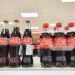 La empresa Cola-Cola va a añadir una bebida con azúcar pero aclara que no renuncia al jarabe de maíz.  Foto:  EFE/ Latif Kassidi