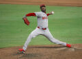 Aroldis Chapman lanza durante la novena entrada de la edición 95 del Juego de las Estrellas de MLB en el Truist Park de Atlanta. Foto: Erik S. Lesser/EFE/EPA