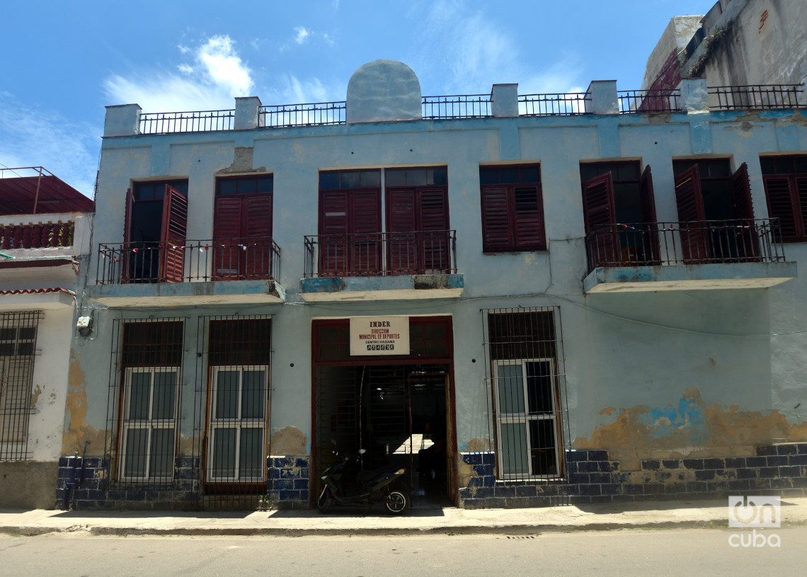 Dirección Municipal de Deportes de Centro Habana. Foto: Otmaro Rodríguez.