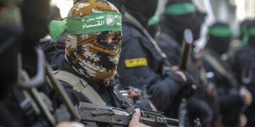 Combatientes de Hamás. Foto:  EFE/EPA/MOHAMMED SABER