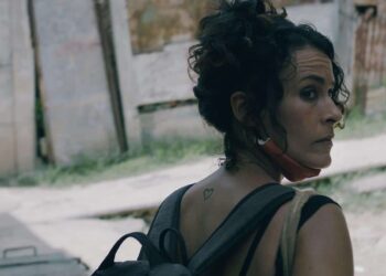 La actriz Lola Amores en "La mujer salvaje". Foto: Cubarte.
