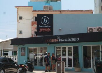Negocio privado en Infanta y 23, en el Vedado habanero. Foto: AMD.