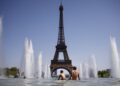 Ola de calor en Francia con temperaturas superiores a los 40 grados centígrados. Foto: Yoan Valat / EFE.