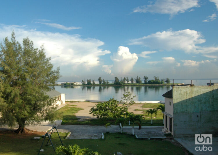 El paisaje marítimo desde mi ventana. Foto: Kaloian.