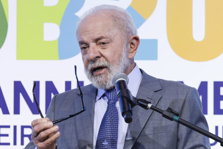 Lula da Silva habla durante la ceremonia de apertura de la X Reunión Anual del Nuevo Banco de Desarrollo. Foto: André Coelho/EFE.