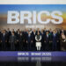 La segunda y última jornada de la cumbre de los BRICS comenzó tras la nueva amenaza del presidente de Estados Unidos, Donald Trump, de imponer un arancel adicional del 10 % a los países que se "alineen" al foro. Foto: EFE/ Antonio Lacerda.