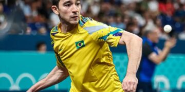 El jugador brasileño de tenis de mesa Hugo Calderano, impedido de viajar a Estados Unidos por una visita a Cuba en 2023. Foto: infomoney.com.br / Archivo.