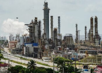 Refinería de petróleo El Palito, Venezuela. Foto: thecradle.co