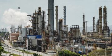Refinería de petróleo El Palito, Venezuela. Foto: thecradle.co