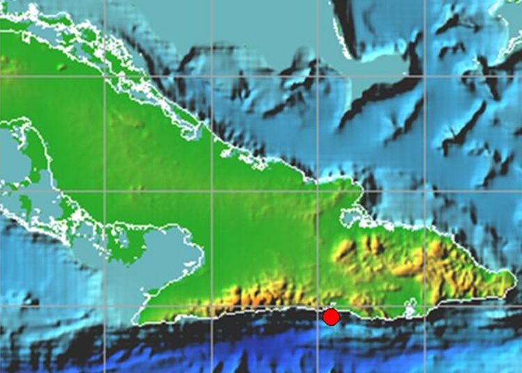 Localización del epicentro del sismo perceptible registrado en Santiago de Cuba, la noche del 22 de julio de 2025. Gráfico: CENAIS / Facebook.