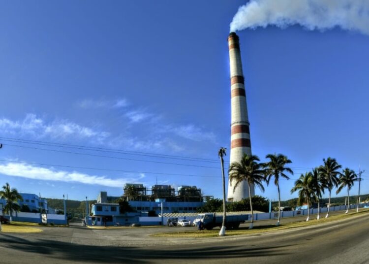 Central termoeléctrica Ernesto Che Guevara. Foto: parlamentocubano.gob.cu
