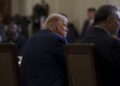 Donald Trump (I) en una reunión con líderes africanos en la Casa Blanca, el 9 de julio de 2025. Foto: EFE/EPA/WILL OLIVER / POOL.