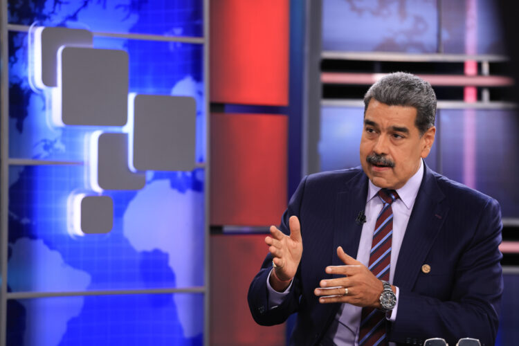 Maduro en un programa de TeleSUR, este jueves, en Caracas. Foto:  Palacio Miraflores/EFE.