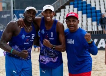 Díaz y Alayo ganan su tercera medalla de oro en la Liga Rusa. Foto: X/Jit.