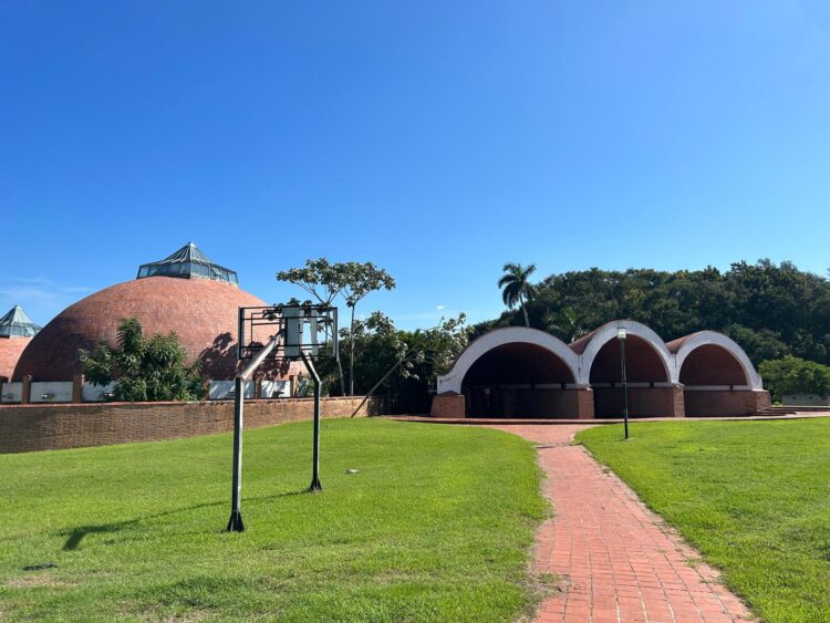 ISA - Universidad de las Artes. Foto: mrc.