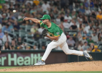 Luis Dany Morales vivió su debut en Grandes Ligas con los Athletics este viernes 1 de agosto. Foto: MLB.