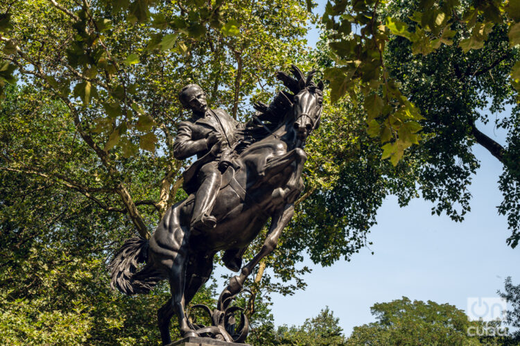 Estatua de José Martí en el Parque Central de Nueva York. Foto: Kaloian.