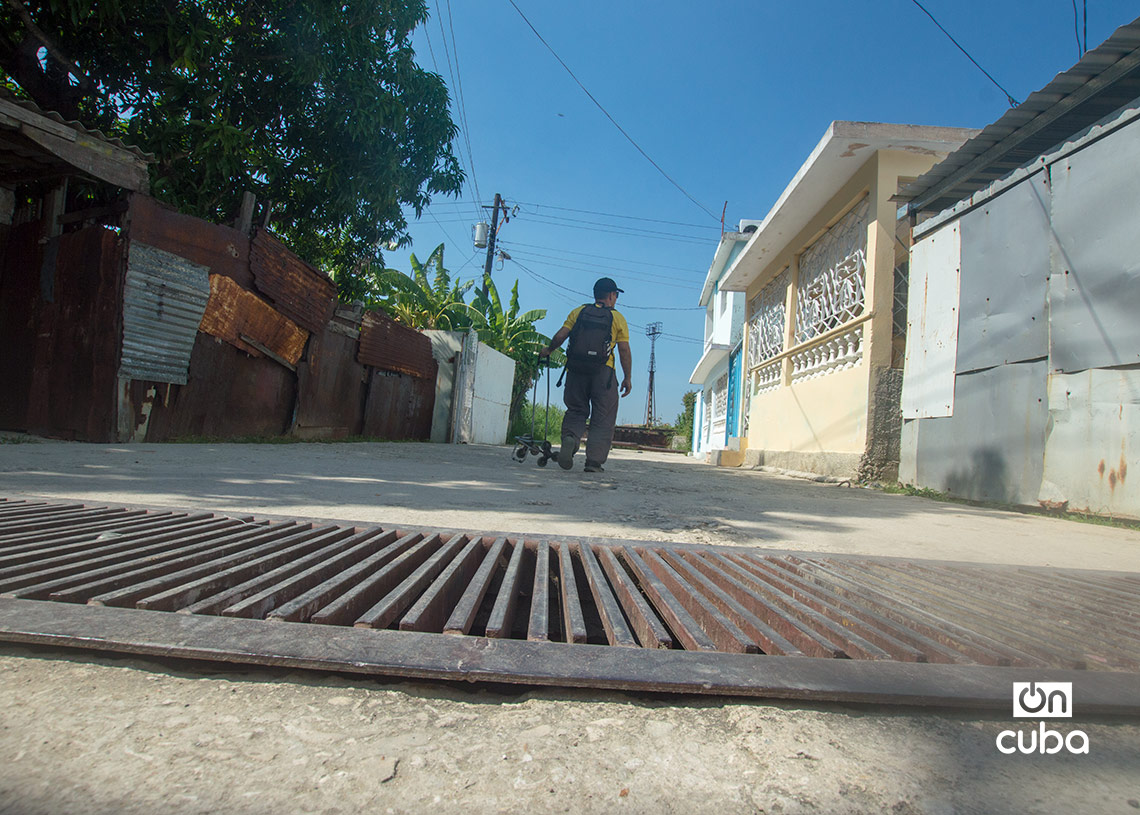 Tramo techado del río Tadeo, municipio Regla, La Habana. Foto: Otmaro Rodríguez.