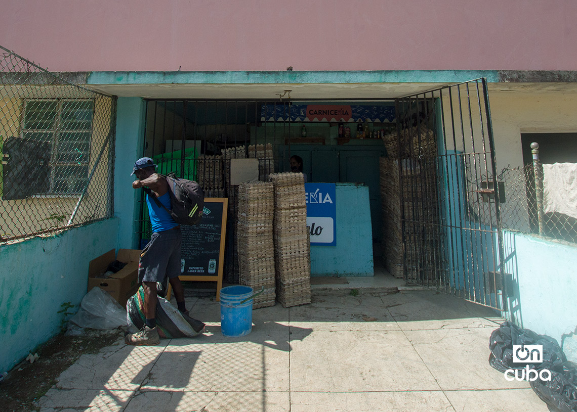 Antigua pollería, en la avenida María Auxiliadora. Foto: Otmaro Rodríguez.