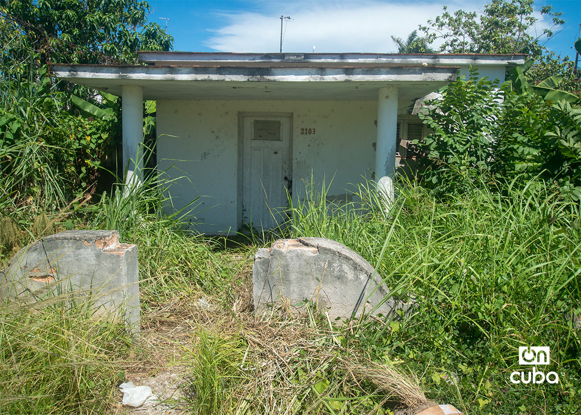 Casa en el reparto Martí, La Habana. Foto: Otmaro Rodríguez.