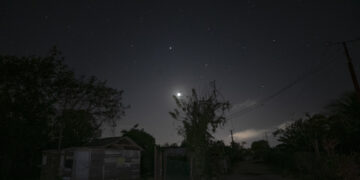 Apagón en Cuba. Foto: EFE/ Yander Zamora / Archivo.