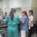 Personal de salud atiende a personas lesionadas en un accidente de tránsito ocurrido en Granma, el 3 de agosto de 2025. Foto: Tomada del perfil de Facebook de CMKX Radio Bayamo.