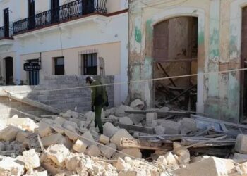Derrumbe ocurrido en la ciudad de Cárdenas, en Matanzas, el 1 de agosto de 2025. Foto: Alexei McIntosh / Tomada del perfil de Facebook del periódico Girón.
