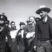 Llegada de León Trotsky y Natalia Sedova a México el 9 de enero de 1937. Fondo fotográfico Enrique Díaz, Archivo General de la Nación, México.