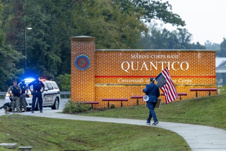 Base del Cuerpo de Marines de Quantico, en Quantico, Virginia, donde tuvo lugar el discurso del presidente Donald Trump y  el secretario de Guerra, Pete Hegseth. Foto:  EFE/EPA/SHAWN THEW