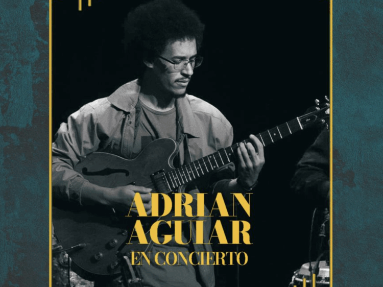Adrián Aguiar en Tempo Lounge Bar