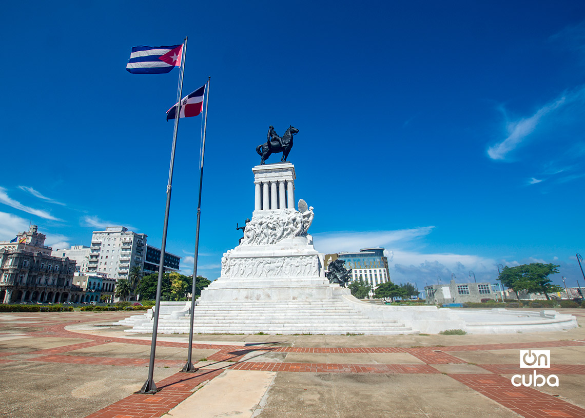 Monumento al Generalísimo Máximo Gómez, en las cercanías de La Punta. Foto: Otmaro Rodríguez.