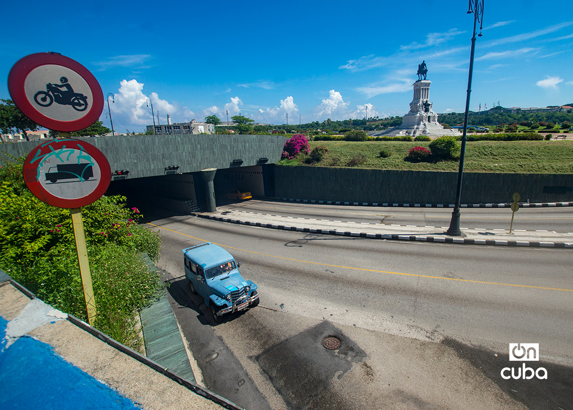 Uno de los extremos del túnel de La Habana, en las cercanías de La Punta. Foto: Otmaro Rodríguez.