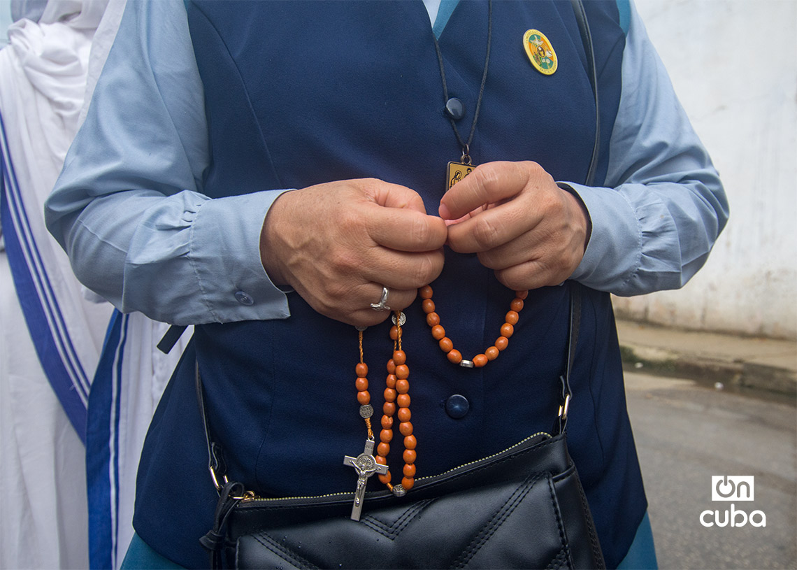 Procesión de la Virgen de la Caridad del Cobre por Centro Habana, el 8 de septiembre de 2025. Foto: Otmaro Rodríguez.
