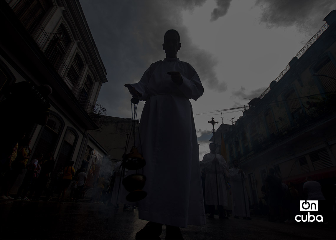Procesión de la Virgen de la Caridad del Cobre por Centro Habana, el 8 de septiembre de 2025. Foto: Otmaro Rodríguez.