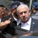 El primer ministro de Israel, Benjamin Netanyahu, se coloca contra el mundo.   Foto: Ronen Zvulun / POOL/EFE