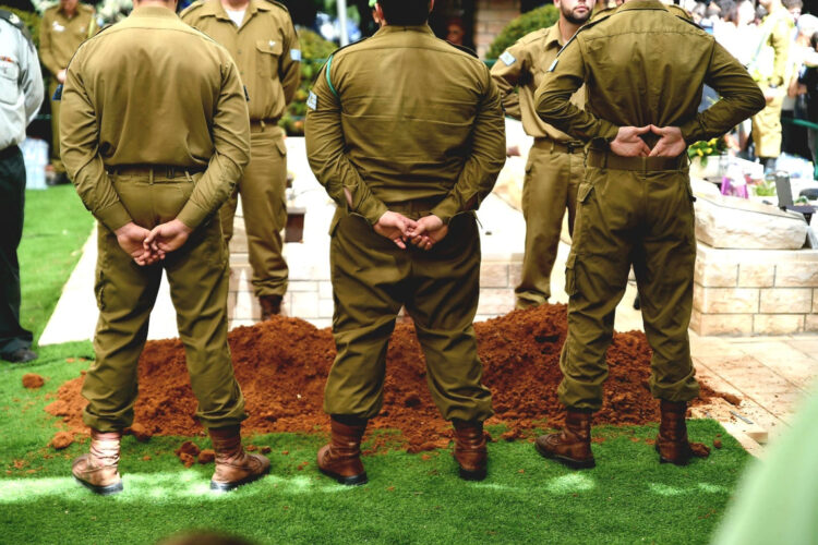 Entierro del soldado Tamir Nimrodi, uno de los rehenes fallecidos en Gaza, entregados por Hamás a Israel. Foto: Danor Aharon. Movimiento Prodemocracia Israelí / EFE.