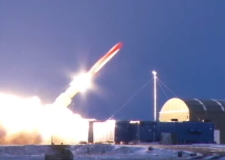 Captura de pantalla del lanzamiento del 9M730 Burevestnik.