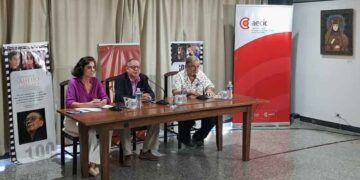 De izq a der, Alicia Morel, Alexis Triana y Luciano Castillo. Foto: Prensa Latina