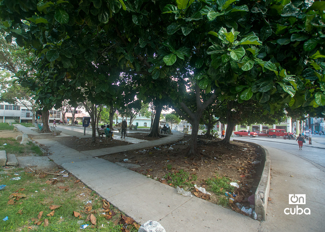 Parque en la zona de Esquina de Tejas, en La Habana. Foto: Otmaro Rodríguez.